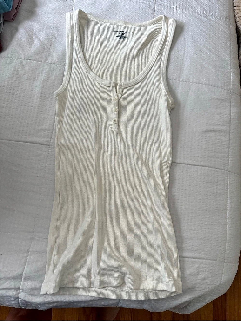 Brandy Melville Ribbed Button Front Tank in White Like New